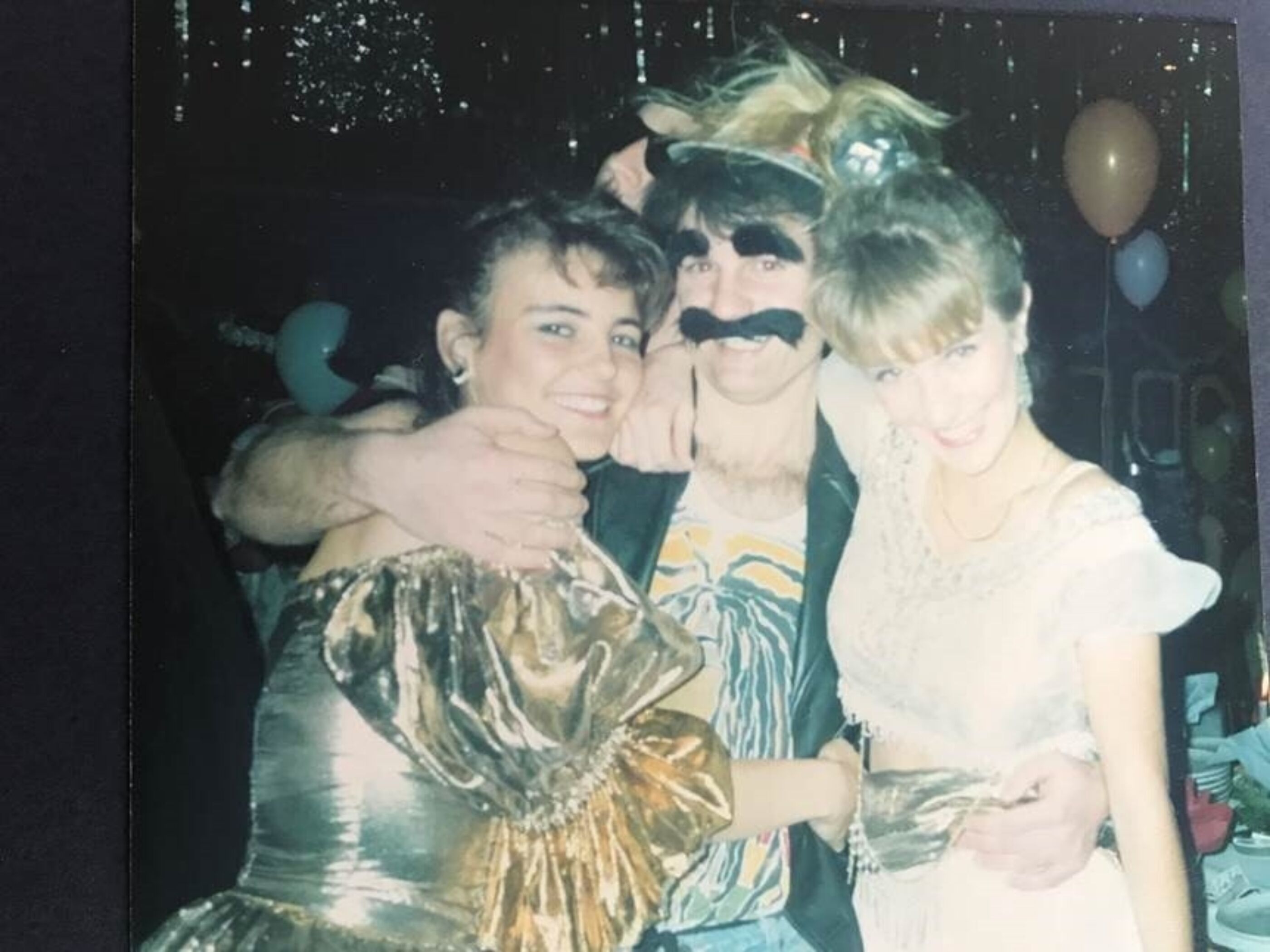 Burgmann 1988 1989 Costumes 1