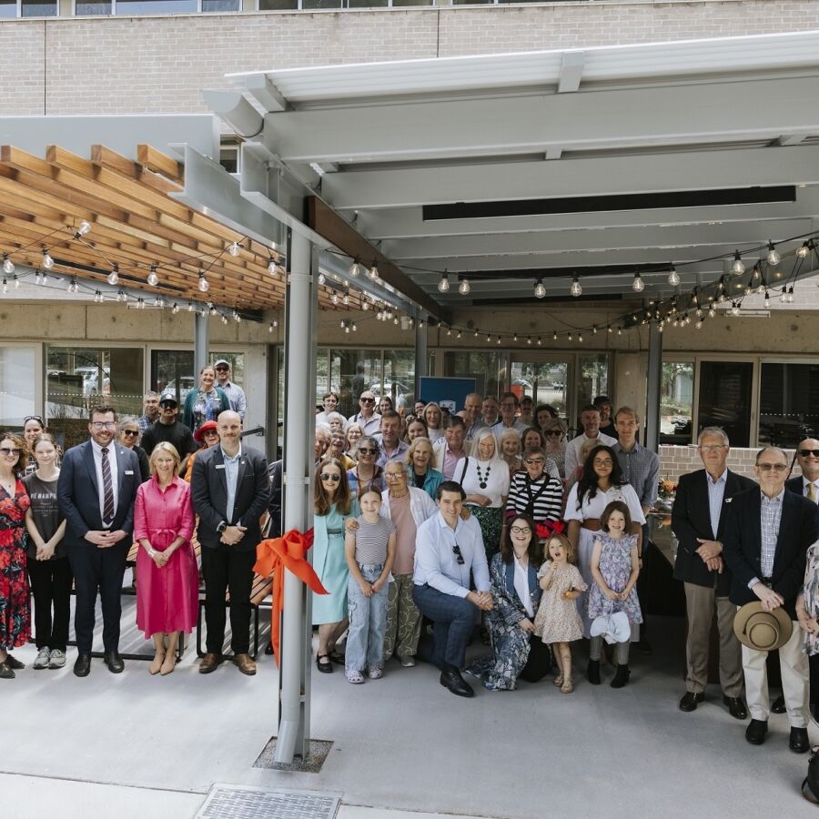 Group photo courtyard
