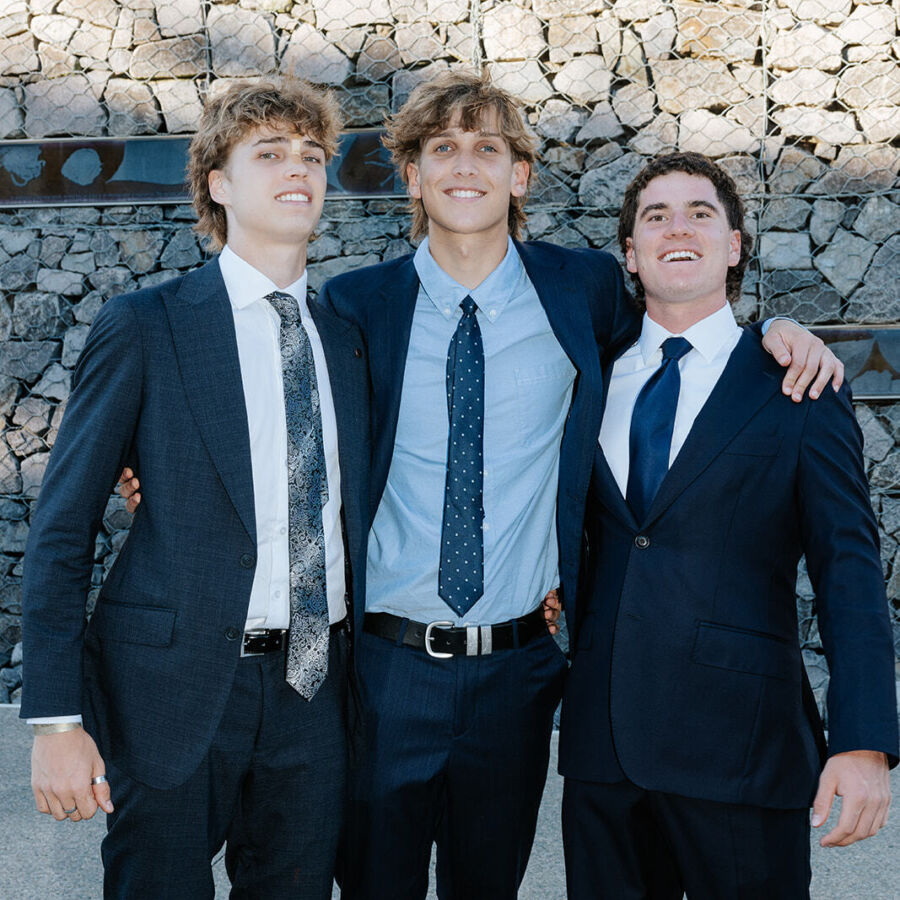 Collectionsfromhim 0 X0 A4211 websize