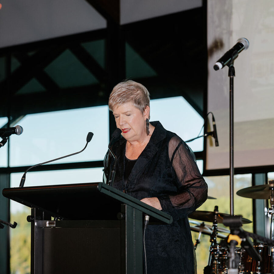 Collectionsfromhim 0 X0 A4430 websize