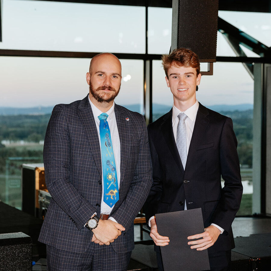 Collectionsfromhim 0 X0 A4533 websize